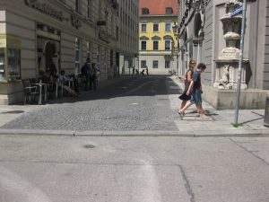 "Shirker's Alley" or Viscadigasse in Munich